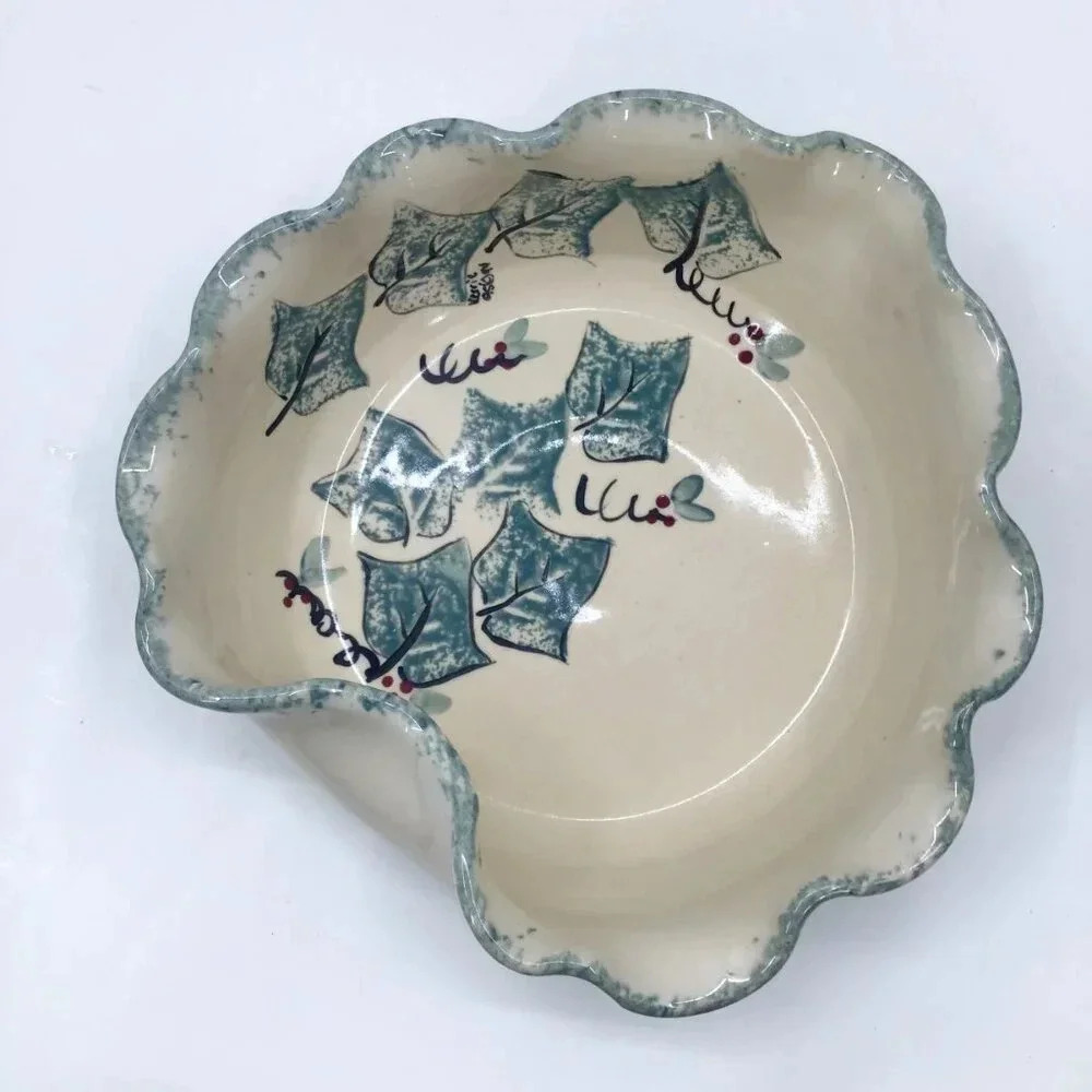 Vintage Abstract Studio Ceramic Ivy Holly Serving Bowl Artist Signed Green Red - Picture 9 of 15